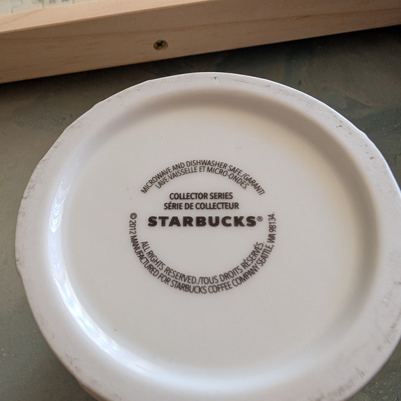 Starbucks Los Angeles Mug - Picture 3 of 5